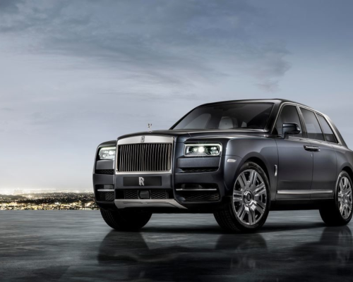 Rolls Royce revela seu primeiro SUV